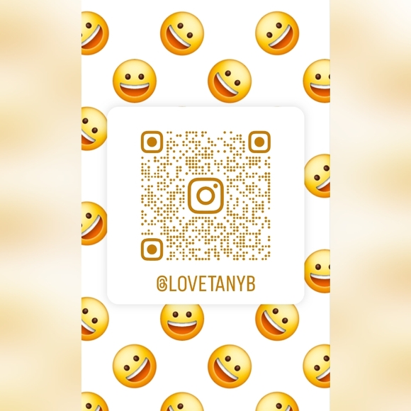 Prada Accessories - FOLLOW ME!! ON IG!!!!